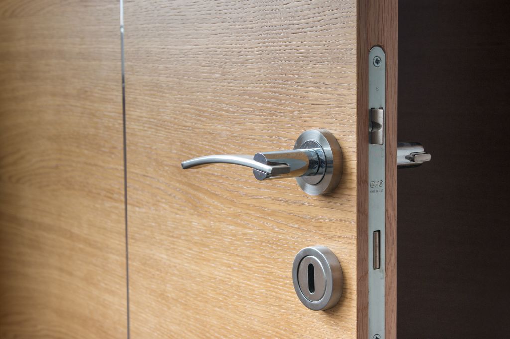 consejos comprar puerta blindada